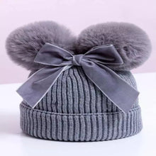 Load image into Gallery viewer, baby pom pom hat
