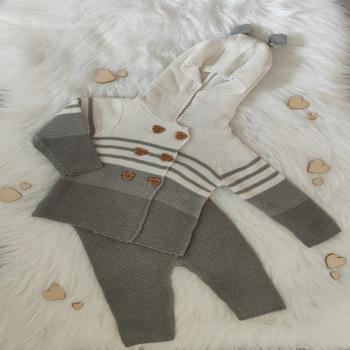 baby outfit, baby knitwear, knitted cardigan, newborn, baby boy clothing, baby girl clothing, unisex