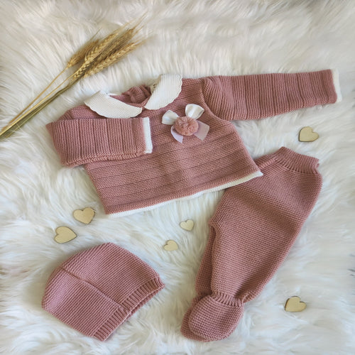 baby knitted outfit