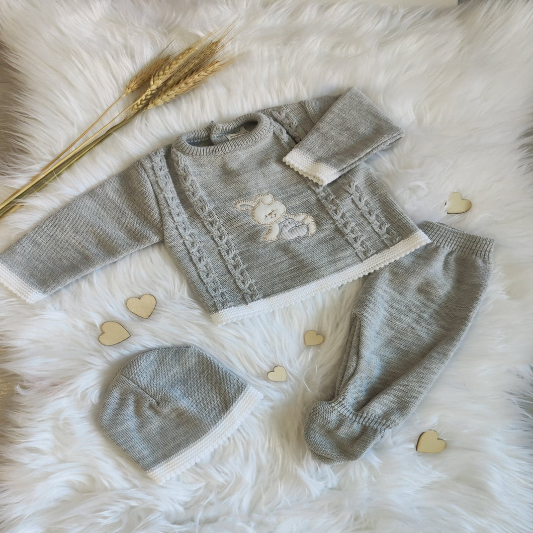 baby knitwear, newborn outfit, baby clothing, knitwear, new bay gift